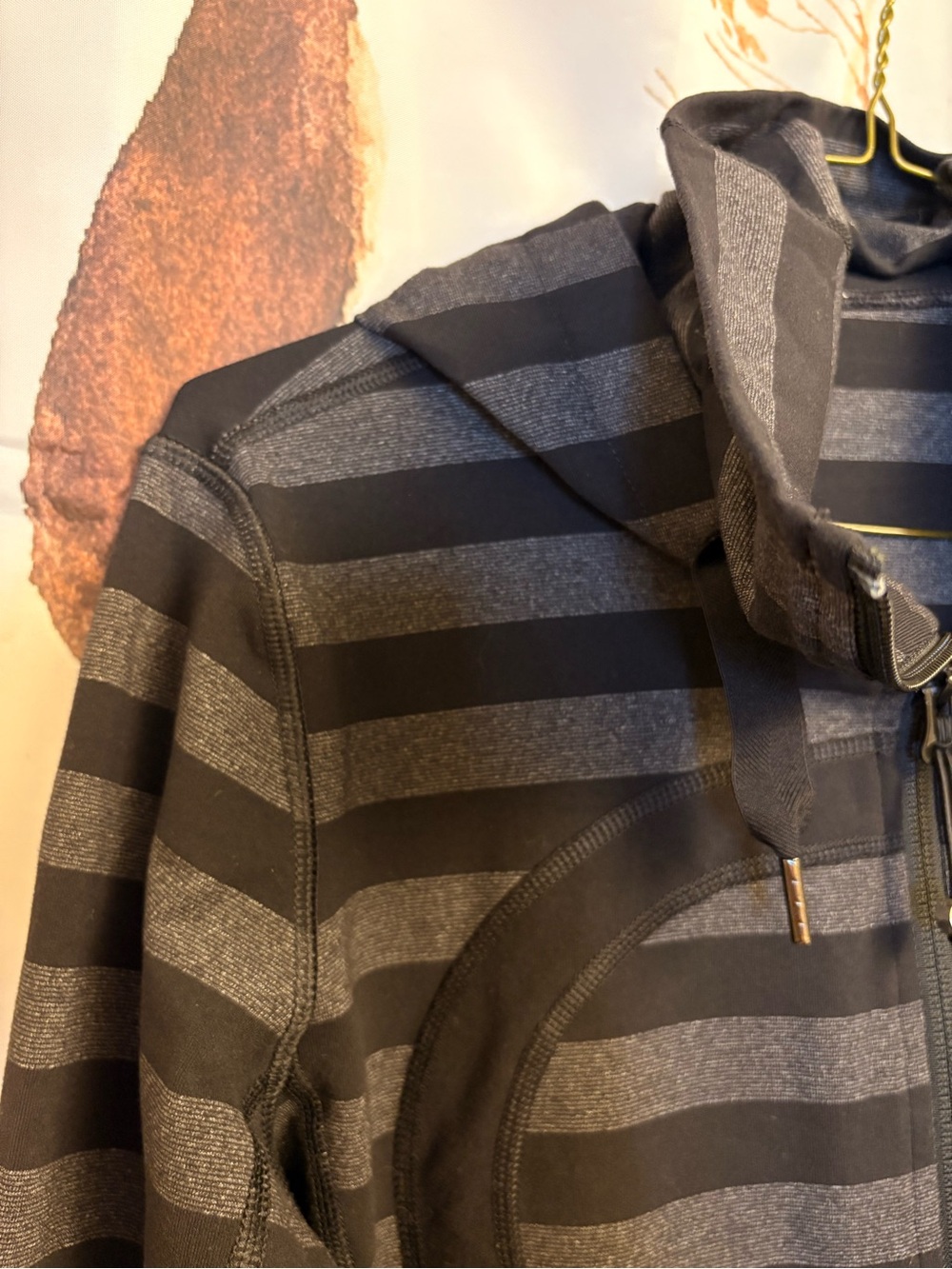 Size 10 lululemon Striped Hooded Zip-Up Jacket - Black/Gray - Picture 4 of 9